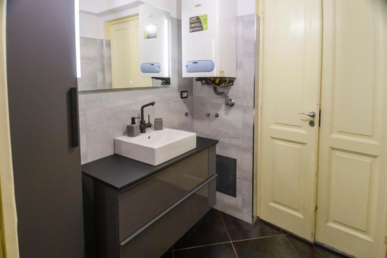 Dora'S Park Modern Apartment Turin Luaran gambar